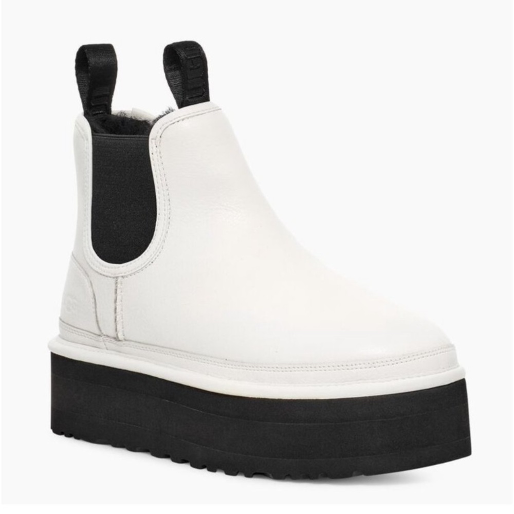 UGG Neumel Chelsea Platform Boots